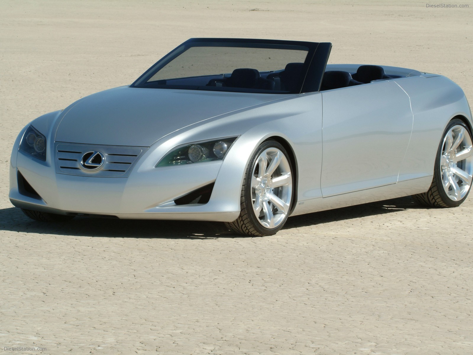 Lexus LF-C Concept